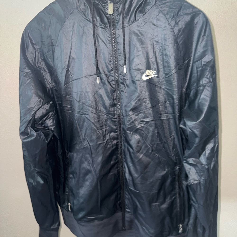 Nike Men's Dark Gray Windbreaker